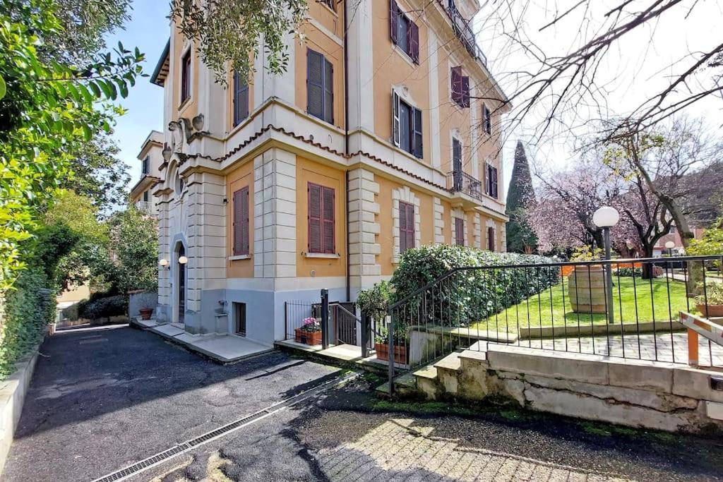 Vatican Apartment With Parking Rome Buitenkant foto